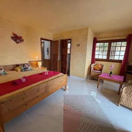 Willkommen Im Paradies - Welcome In Paradise - Bienvenidos Al Paraiso * La Matanza de Acentejo