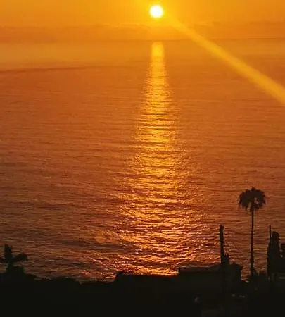 Willkommen Im Paradies - Welcome In Paradise - Bienvenidos Al Paraiso Feriehus