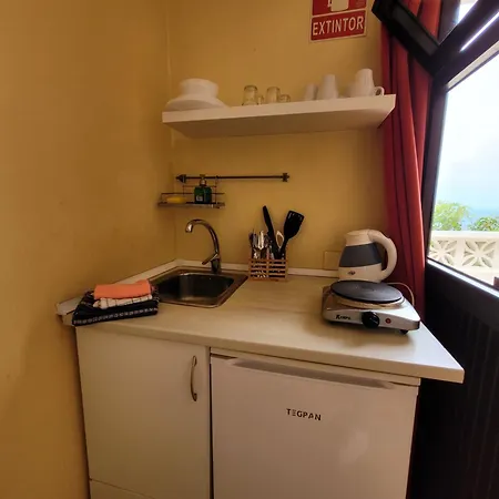 Willkommen Im Paradies - Welcome In Paradise - Bienvenidos Al Paraiso Feriehus *