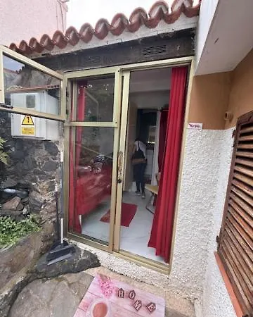 Willkommen Im Paradies - Welcome In Paradise - Bienvenidos Al Paraiso Feriehus *