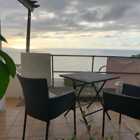 Willkommen Im Paradies - Welcome In Paradise - Bienvenidos Al Paraíso Vakantiehuis *
