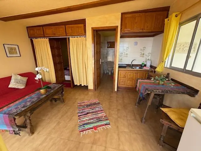 Willkommen Im Paradies - Welcome In Paradise - Bienvenidos Al Paraíso * La Matanza De Acentejo